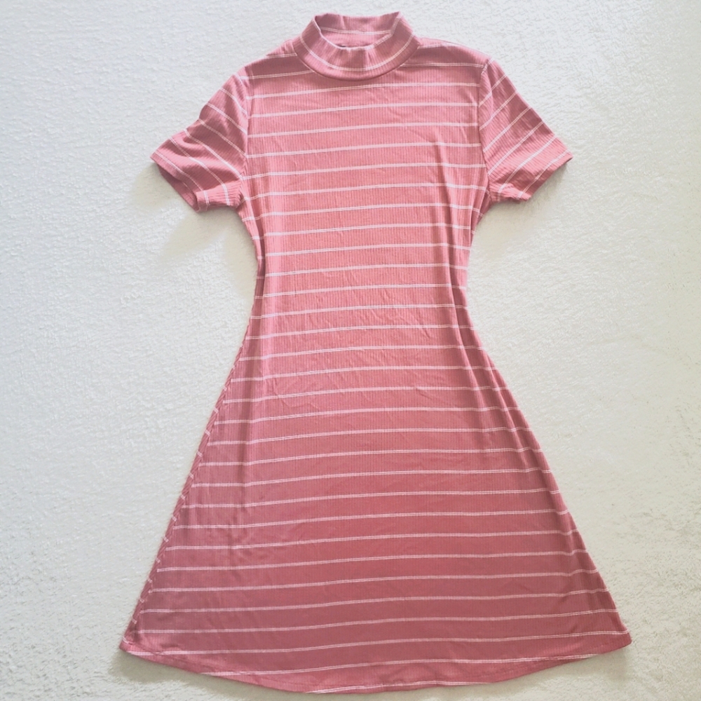 Forever 21 Mock Neck Dress (size M) - Picture 1 of 1